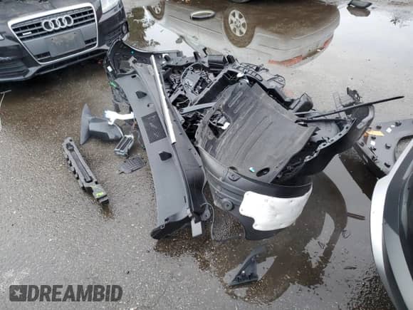 2024 Hyundai Kona Limited с VIN KM8HECA37RU155189, выставлен на аукционе Copart как лот 86973654 с пробегом 5 009 миль миль и Списание • Salvage title. История ставок и продаж доступна на DreamBid. Изображение 13.