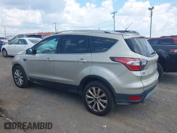 2017 Ford Escape Titanium с VIN 1FMCU9JD2HUB42048, выставлен на аукционе IAAI как лот 43214013 с пробегом 111 365 миль миль и . История ставок и продаж доступна на DreamBid. Изображение 14.