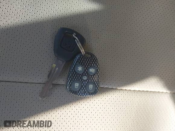 1999 Honda Accord EX with VIN 1HGCG225XXA013888, listed as a IAAI auction lot 41876194 with 258,530 mi miles and . Bid and sale history available at DreamBid. Image 11.