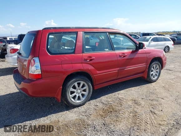 2006 Subaru Forester X with VIN JF1SG65606G703530, listed as a IAAI auction lot 40604770 with 212,060 mi miles and . Bid and sale history available at DreamBid. Image 4.