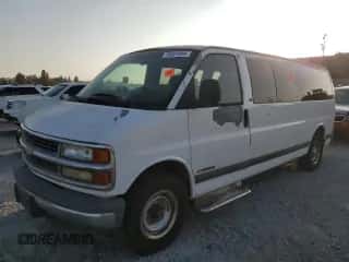 2002 Chevrolet Express с VIN 1GAHG39R321113335, выставлен на аукционе Copart как лот 76201084 с пробегом 190 718 миль миль и Чистый • Clean title. История ставок и продаж доступна на DreamBid. Изображение 1.