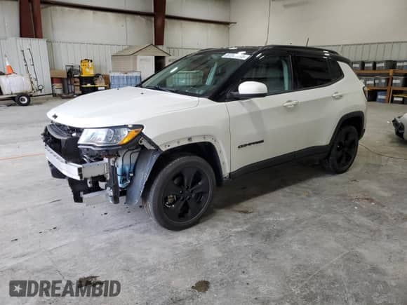 2019 Jeep Compass Latitude with VIN 3C4NJDBB7KT733970, listed as a Copart auction lot 87241235 with 72,963 mi miles and Salvage title. Bid and sale history available at DreamBid. Image 1.