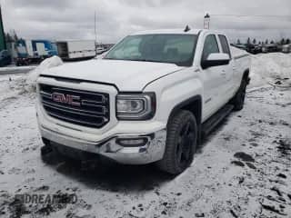 2018 GMC Sierra 1500 с VIN 1GTV2LEC5JZ295792, выставлен на аукционе Copart как лот 47755585 с пробегом 104 406 миль миль и Списание • Salvage title. История ставок и продаж доступна на DreamBid. Изображение 1.