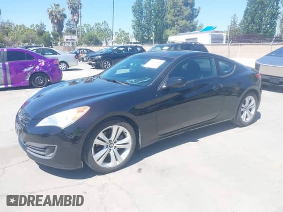 2012 Hyundai Genesis Coupe Premium с VIN KMHHT6KD8CU065815, выставлен на аукционе IAAI как лот 42284684 с пробегом 156 878 миль миль и . История ставок и продаж доступна на DreamBid. Изображение 2.