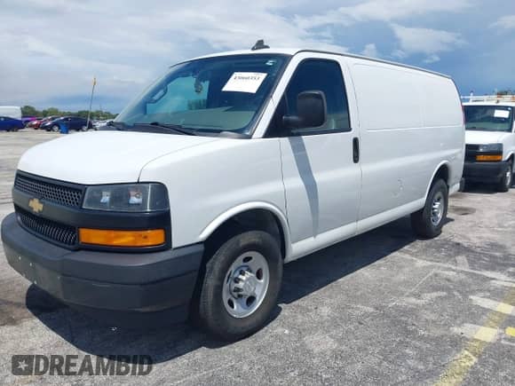 2018 Chevrolet Express Cargo с VIN 1GCWGAFP6J1304221, выставлен на аукционе IAAI как лот 43060353 с пробегом 204 808 миль миль и . История ставок и продаж доступна на DreamBid. Изображение 17.