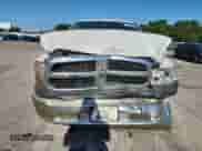 2018 Ram 1500 Tradesman z VIN 1C6RR6FG3JS336470, wystawiony jako Copart lot #62941655 z przebiegiem Nie podano mil oraz Szkoda całkowita • Salvage title. Historia ofert i sprzedaży dostępna na DreamBid. Obrazek 5.