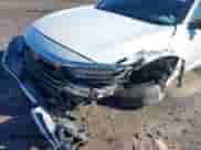 2021 Honda Accord EX-L z VIN 1HGCV1F51MA058370, wystawiony jako IAAI lot #43400790 z przebiegiem 75 117 mil mil oraz . Historia ofert i sprzedaży dostępna na DreamBid. Obrazek 6.