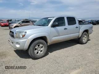 2011 Toyota Tacoma z VIN 5TFLU4EN4BX013907, wystawiony jako Copart lot #63204005 z przebiegiem 97 231 mil mil oraz Szkoda całkowita • Salvage title. Historia ofert i sprzedaży dostępna na DreamBid. Obrazek 1.