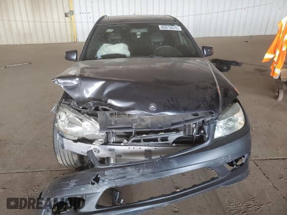 2011 Mercedes-Benz C 300 Sport z VIN WDDGF8BB9BR156620, wystawiony jako Copart lot #85913575 z przebiegiem Nie podano mil oraz Szkoda całkowita • Salvage title. Historia ofert i sprzedaży dostępna na DreamBid. Obrazek 5.