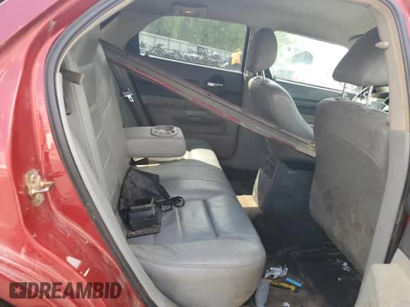 2006 Dodge Magnum with VIN 2D4FV47V56H391450, listed as a Copart auction lot 51751745 with 137,421 mi miles and Salvage title. Bid and sale history available at DreamBid. Image 10.