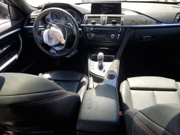 2015 BMW 4 Series 428i z VIN WBA4A5C59FGK15411, wystawiony jako Copart lot #64403615 z przebiegiem 108 660 mil mil oraz Szkoda całkowita • Salvage title. Historia ofert i sprzedaży dostępna na DreamBid. Obrazek 8.