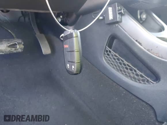 2019 Dodge Journey SE с VIN 3C4PDCBG3KT837751, выставлен на аукционе IAAI как лот 42978595 с пробегом 183 577 миль миль и . История ставок и продаж доступна на DreamBid. Изображение 11.