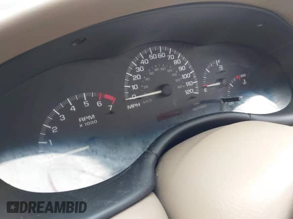 2004 Chevrolet Malibu Classic with VIN 1G1ND52F94M630633, listed as a IAAI auction lot 42521625 with Not provided miles and . Bid and sale history available at DreamBid. Image 7.