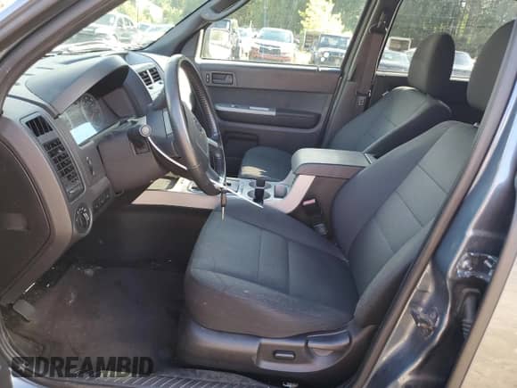2011 Ford Escape XLT с VIN 1FMCU9DG9BKA46958, выставлен на аукционе Copart как лот 84298475 с пробегом 123 614 миль миль и Чистый • Clean title. История ставок и продаж доступна на DreamBid. Изображение 7.