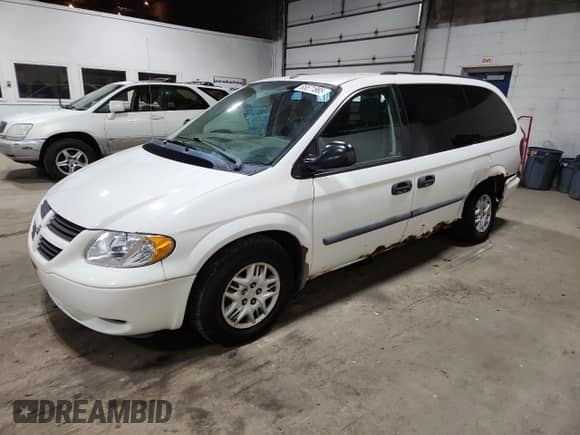 2007 Dodge Grand Caravan SE с VIN 1D4GP24R57B110560, выставлен на аукционе Copart как лот 85571885 с пробегом 176 849 миль миль и Списание • Salvage title. История ставок и продаж доступна на DreamBid. Изображение 1.