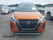 2024 Nissan Kicks SR с VIN 3N1CP5DV4RL474483, выставлен на аукционе IAAI как лот 42319310 с пробегом 6 776 миль миль и . История ставок и продаж доступна на DreamBid. Изображение 12.