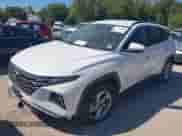 2024 Hyundai Tucson SEL z VIN 5NMJB3DE8RH316975, wystawiony jako IAAI lot #43422280 z przebiegiem 58 249 mil mil oraz . Historia ofert i sprzedaży dostępna na DreamBid. Obrazek 2.