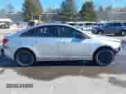 2013 Chevrolet Cruze LS с VIN 1G1PB5SH5D7102568, выставлен на аукционе IAAI как лот 41630178 с пробегом 167 318 миль миль и . История ставок и продаж доступна на DreamBid. Изображение 14.