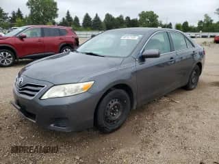 2010 Toyota Camry XLE с VIN 4T1BF3EK3AU024091, выставлен на аукционе Copart как лот 65147155 с пробегом 118 737 миль миль и Списание • Salvage title. История ставок и продаж доступна на DreamBid. Изображение 1.