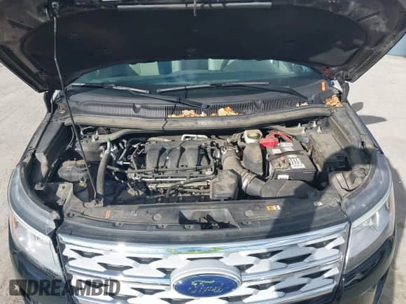 2018 Ford Explorer XLT with VIN 1FM5K8D86JGC80025, listed as a IAAI auction lot 43466697 with 93,264 mi miles and . Bid and sale history available at DreamBid. Image 10.