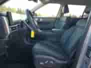 2025 Hyundai Santa Fe SEL с VIN 5NMP2DG19SH066239, выставлен на аукционе Copart как лот 83987285 с пробегом 2 893 миль миль и На запчасти • Non repairable. История ставок и продаж доступна на DreamBid. Изображение 7.