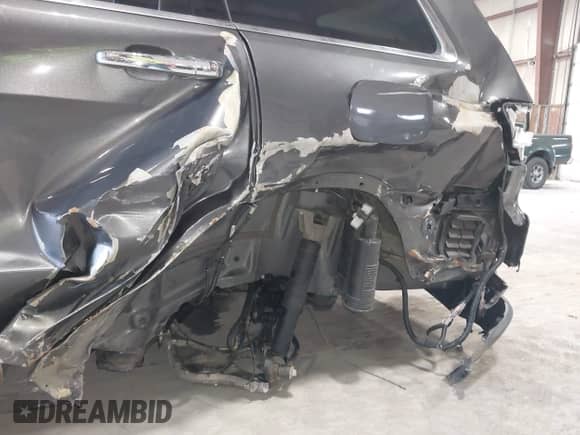 2021 Jeep Grand Cherokee 80th Anniversary with VIN 1C4RJFBG8MC503264, listed as a IAAI auction lot 41918873 with 100,796 mi miles and . Bid and sale history available at DreamBid. Image 18.