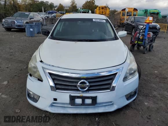 2015 Nissan Altima 2.5 z VIN 1N4AL3AP1FC175041, wystawiony jako Copart lot #90918885 z przebiegiem 245 329 mil mil oraz Czysty tytuł • Clean title. Historia ofert i sprzedaży dostępna na DreamBid. Obrazek 5.