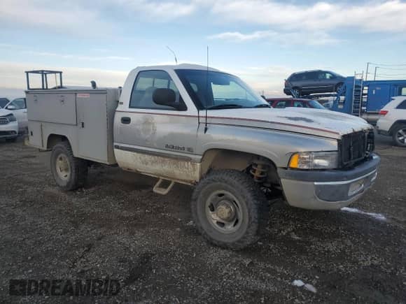 1998 Dodge 2500 с VIN 3B7KF26Z2WM234865, выставлен на аукционе Copart как лот 81486004 с пробегом 224 018 миль миль и Чистый • Clean title. История ставок и продаж доступна на DreamBid. Изображение 4.