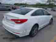 2017 Hyundai Sonata Limited with VIN 5NPE34AB6HH513711, listed as a IAAI auction lot 42336296 with 98,466 mi miles and . Bid and sale history available at DreamBid. Image 4.