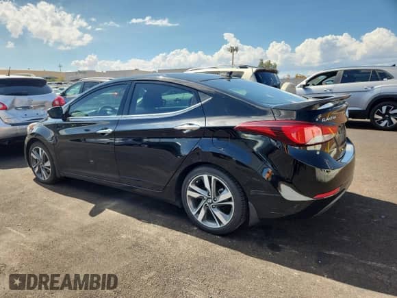 2015 Hyundai Elantra SE z VIN KMHDH4AEXFU234462, wystawiony jako Copart lot #82138985 z przebiegiem 107 361 mil mil oraz Szkoda całkowita • Salvage title. Historia ofert i sprzedaży dostępna na DreamBid. Obrazek 2.
