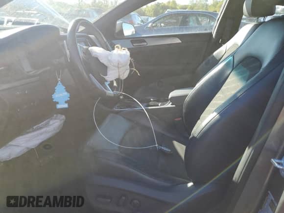 2019 Hyundai Sonata Sport z VIN 5NPE34AF1KH815305, wystawiony jako Copart lot #85528625 z przebiegiem 32 571 mil mil oraz Szkoda całkowita • Salvage title. Historia ofert i sprzedaży dostępna na DreamBid. Obrazek 7.