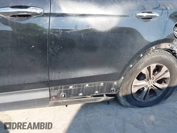 2013 Hyundai Santa Fe Sport z VIN 5XYZUDLB7DG049454, wystawiony jako IAAI lot #43412098 z przebiegiem 107 057 mil mil oraz . Historia ofert i sprzedaży dostępna na DreamBid. Obrazek 13.