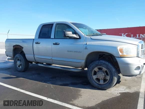2006 Dodge 2500 SLT with VIN 3D7KS28C36G136520, listed as a IAAI auction lot 41506287 with 305,813 mi miles and . Bid and sale history available at DreamBid. Image 13.