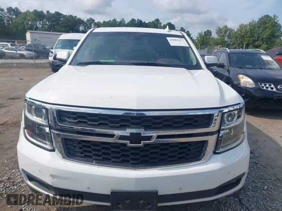 2019 Chevrolet Tahoe LT с VIN 1GNSKBKC7KR330875, выставлен на аукционе IAAI как лот 42883477 с пробегом Не указан миль и . История ставок и продаж доступна на DreamBid. Изображение 12.