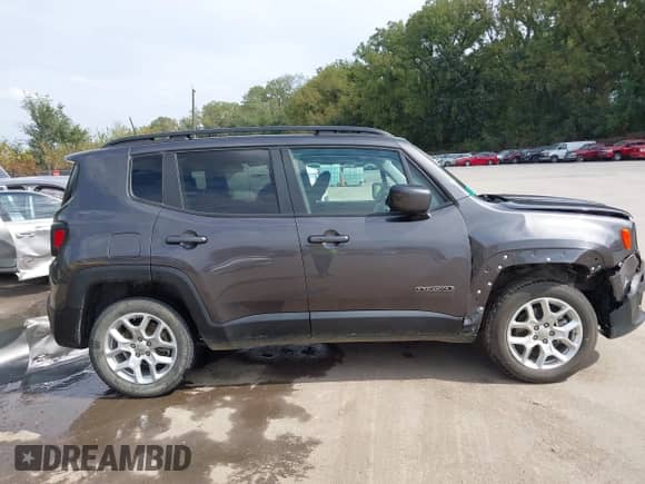 2018 Jeep Renegade Latitude с VIN ZACCJBBB4JPH56415, выставлен на аукционе IAAI как лот 43308350 с пробегом 92 874 миль миль и . История ставок и продаж доступна на DreamBid. Изображение 13.