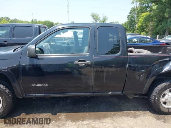 2005 Chevrolet Colorado LS Z71 с VIN 1GCDT196158100185, выставлен на аукционе IAAI как лот 42413707 с пробегом 224 330 миль миль и . История ставок и продаж доступна на DreamBid. Изображение 14.