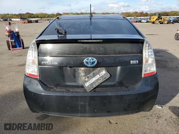 2011 Toyota Prius III with VIN JTDKN3DU5B1453858, listed as a Copart auction lot 82712895 with 137,470 mi miles and Salvage title. Bid and sale history available at DreamBid. Image 6.