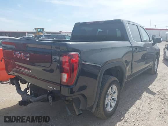 2024 GMC Sierra 1500 z VIN 1GTPHBEKXRZ193196, wystawiony jako IAAI lot #41824339 z przebiegiem 36 408 mil mil oraz . Historia ofert i sprzedaży dostępna na DreamBid. Obrazek 4.