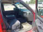 2002 Chevrolet Silverado 1500 LS с VIN 2GCEC19T321427292, выставлен на аукционе IAAI как лот 43071733 с пробегом 190 866 миль миль и . История ставок и продаж доступна на DreamBid. Изображение 5.