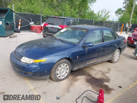 2001 Saturn L с VIN 1G8JT54F21Y557142, выставлен на аукционе IAAI как лот 42192882 с пробегом Не указан миль и . История ставок и продаж доступна на DreamBid. Изображение 2.