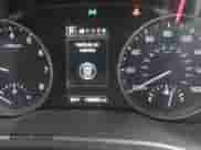 2017 Hyundai Elantra SE z VIN 5NPD84LF9HH022112, wystawiony jako IAAI lot #42243621 z przebiegiem 148 991 mil mil oraz . Historia ofert i sprzedaży dostępna na DreamBid. Obrazek 7.