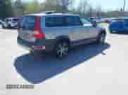 2012 Volvo XC70 T6 z VIN YV4902BZ1C1127334, wystawiony jako IAAI lot #42140359 z przebiegiem 214 196 mil mil oraz . Historia ofert i sprzedaży dostępna na DreamBid. Obrazek 4.