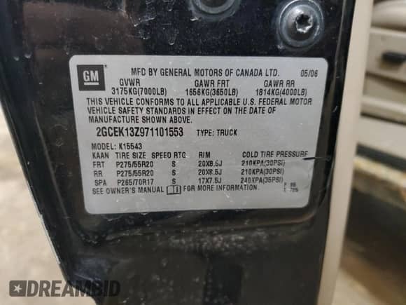 2007 Chevrolet Silverado 1500 LT1 z VIN 2GCEK13Z971101553, wystawiony jako Copart lot #84607484 z przebiegiem 205 845 mil mil oraz Szkoda całkowita • Salvage title. Historia ofert i sprzedaży dostępna na DreamBid. Obrazek 12.