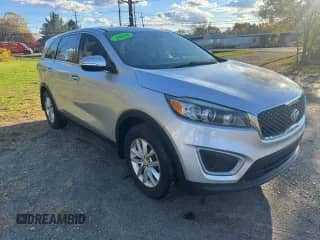 2016 Kia Sorento LX with VIN 5XYPG4A30GG021607, listed as a Copart auction lot 90115945 with 137,975 mi miles and Clean title. Bid and sale history available at DreamBid. Image 1.
