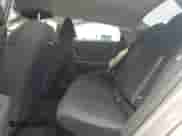 2024 Hyundai Elantra Blue z VIN KMHLM4DJ7RU113165, wystawiony jako Copart lot #67305165 z przebiegiem 9 957 mil mil oraz Szkoda całkowita • Salvage title. Historia ofert i sprzedaży dostępna na DreamBid. Obrazek 10.