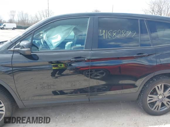 2021 Honda Passport EX-L with VIN 5FNYF8H51MB024220, listed as a IAAI auction lot 41882877 with 53,212 mi miles and . Bid and sale history available at DreamBid. Image 14.