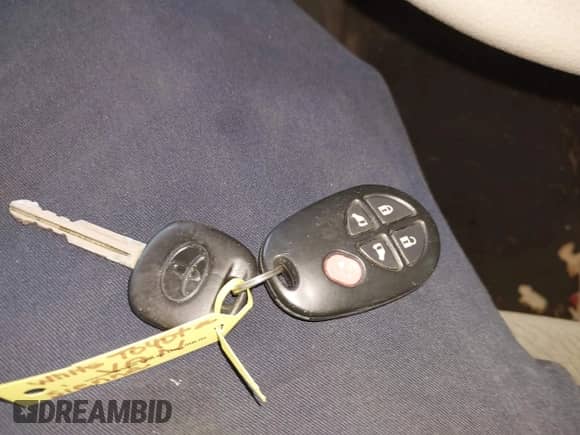 2014 Toyota Sienna LE with VIN 5TDKK3DC6ES508311, listed as a IAAI auction lot 43235557 with 253,129 mi miles and . Bid and sale history available at DreamBid. Image 11.