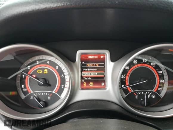 2015 Dodge Journey R/T с VIN 3C4PDDFG4FT538744, выставлен на аукционе Copart как лот 71489545 с пробегом 136 280 миль миль и Списание • Salvage title. История ставок и продаж доступна на DreamBid. Изображение 9.