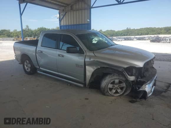 2013 Ram 1500 SLT z VIN 1C6RR6LG8DS523552, wystawiony jako Copart lot #66832875 z przebiegiem 184 144 mil mil oraz Szkoda całkowita • Salvage title. Historia ofert i sprzedaży dostępna na DreamBid. Obrazek 4.