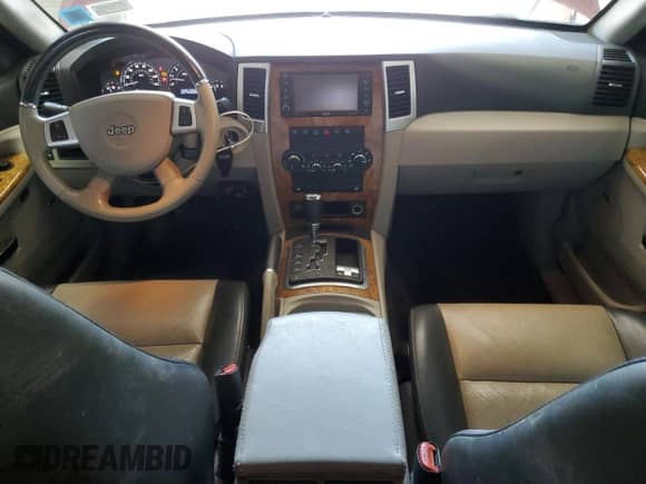 2008 Jeep Grand Cherokee Limited z VIN 1J8HR58238C238164, wystawiony jako Copart lot #65737235 z przebiegiem 170 567 mil mil oraz Szkoda całkowita • Salvage title. Historia ofert i sprzedaży dostępna na DreamBid. Obrazek 8.